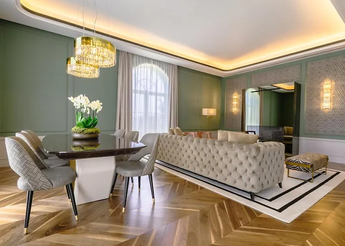 Hotell Maison Albar - Amoure - The Leading Of The World Braga