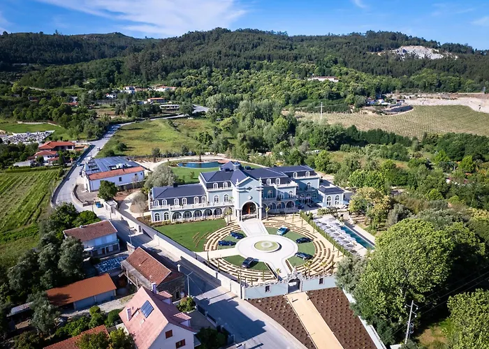 Maison Albar - Amoure - The Leading Of The World Braga